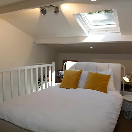 Kaliazo - Riverfront Alpaca Experience * Arnaud-Guilhem