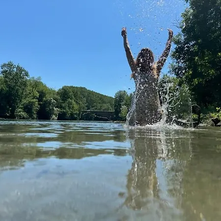 Kaliazo - Riverfront Alpaca Experience * Arnaud-Guilhem