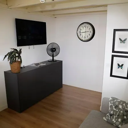 Kaliazo - Riverfront Alpaca Experience *