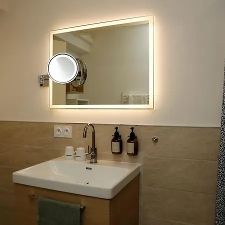 Kaliazo - Riverfront Alpaca Experience Hébergement de vacances *